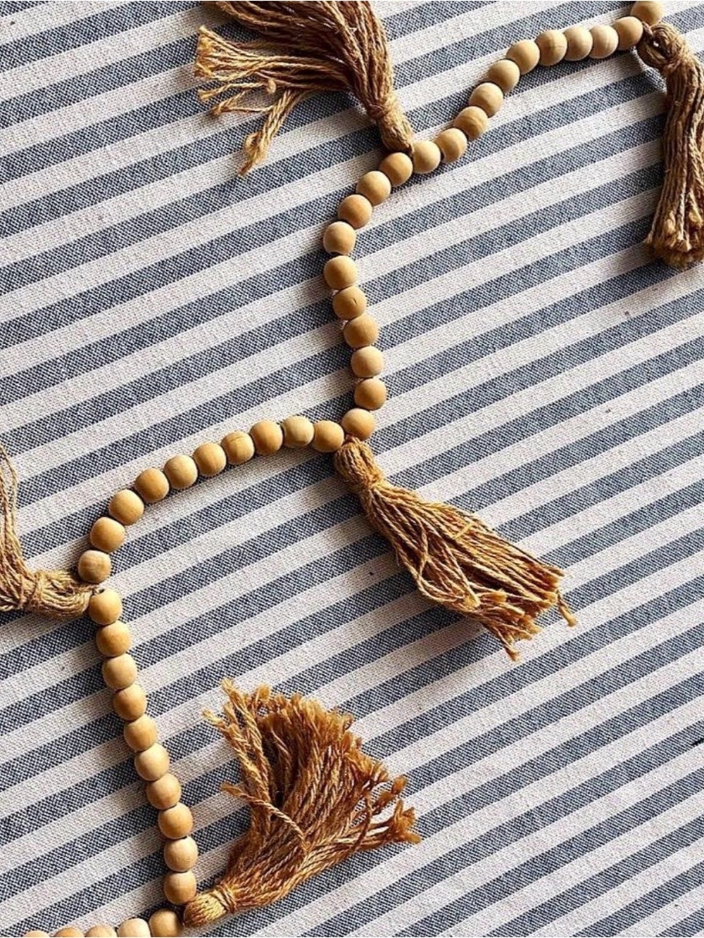 Kids Tassel Wood Bead Necklace – Tan
